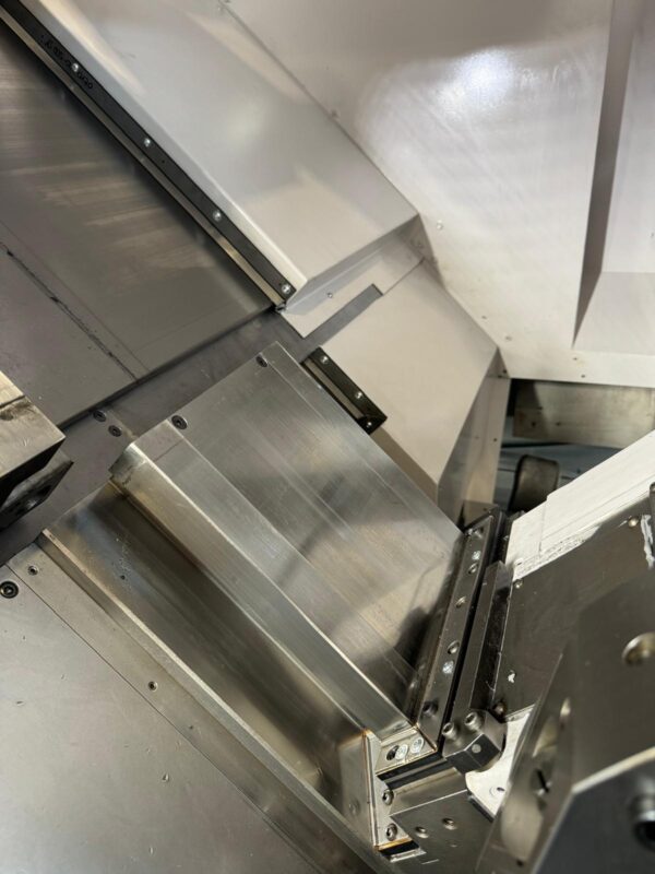 CNC Drehmaschine Okuma LU 35-M-2ST-600 – Bild 9