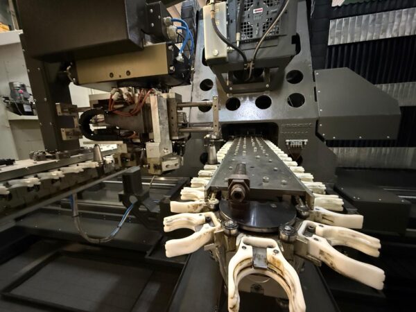 CNC Bearbeitungszentrum Hedelius T8 – 3200 Magnum – Bild 16