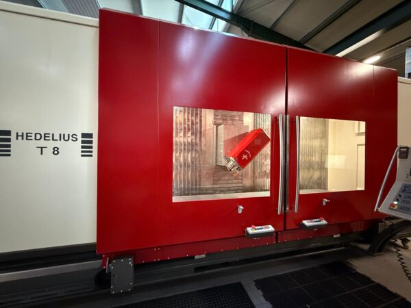 CNC Bearbeitungszentrum Hedelius T8 – 3200 Magnum