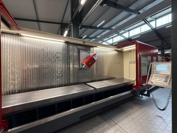 CNC Bearbeitungszentrum Hedelius T7 – 4200 inkl. Standby Magazin – Bild 4