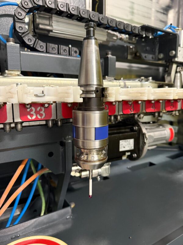 CNC Bearbeitungszentrum Hedelius T7 – 4200 inkl. Standby Magazin – Bild 9
