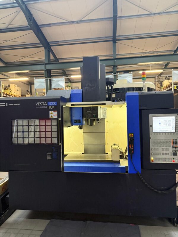 Vertikales Bearbeitungszentrum HWACHEON Vesta-1000 10K – Bild 2