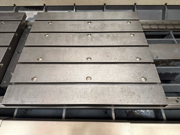Fahrständer-Bearbeitungszentrum AXA VHC 3-XTS50 – Bild 10