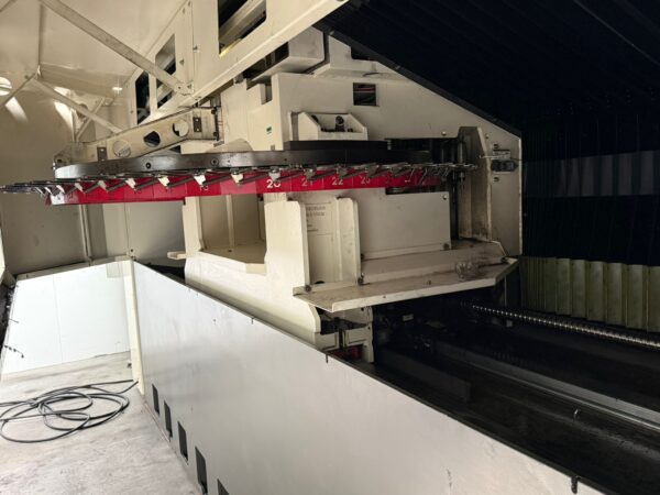CNC Bearbeitungszentrum Hedelius BC 100 P-3500 Magnum – Bild 9