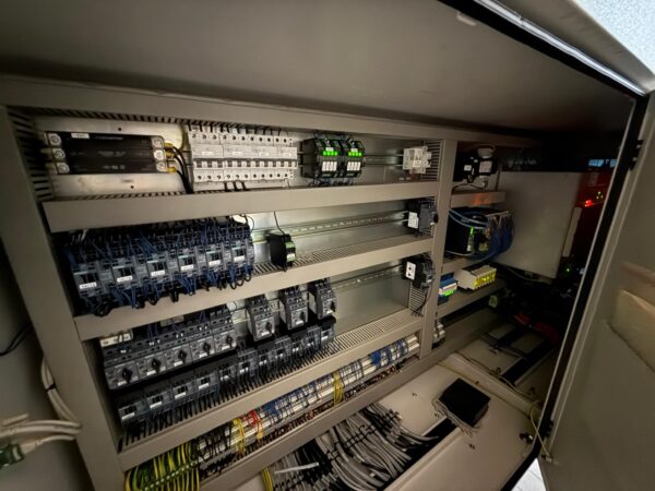 CNC Bearbeitungszentrum Kunzmann WF 650 – Bild 10