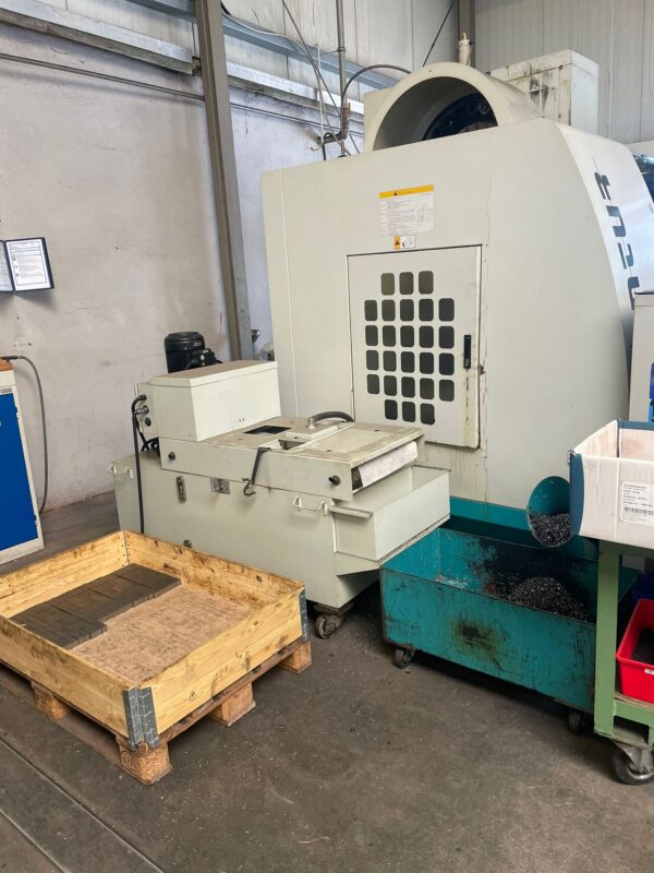 Vertikales Bearbeitungszentrum Saeilo Contur KV-1350 YL – Bild 5