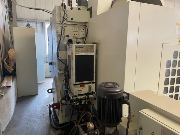 Vertikales Bearbeitungszentrum Saeilo Contur KV-1350 YL – Bild 6