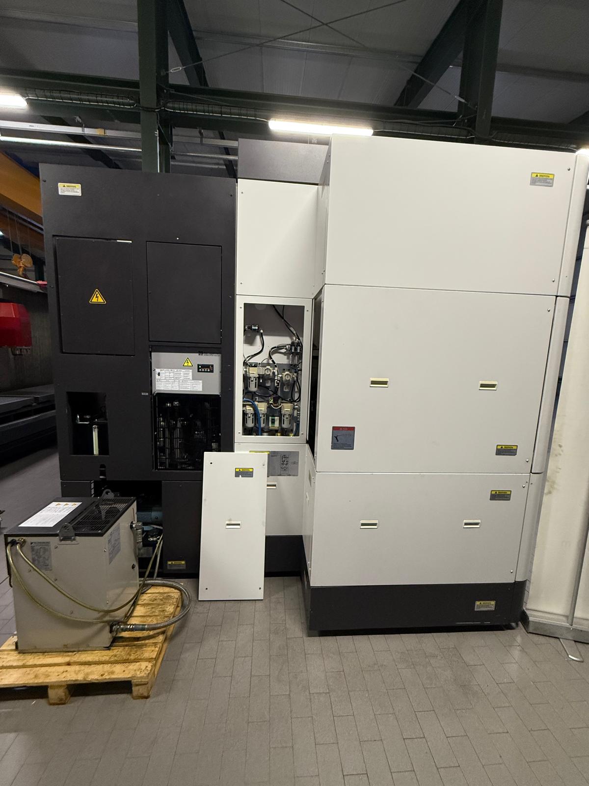 CNC Dreh- und Fräszentrum Okuma Multus U4000 1SC 1500 BigBore – Bild 11