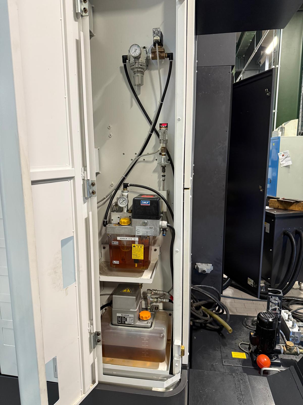 5 Achsen CNC Dreh- und Fräszentrum Okuma Multus B550-C 2000 – Bild 19